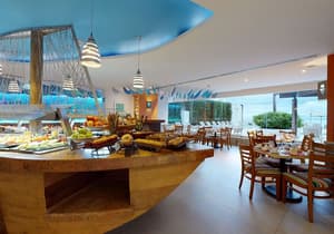 thumbnail: Restaurant