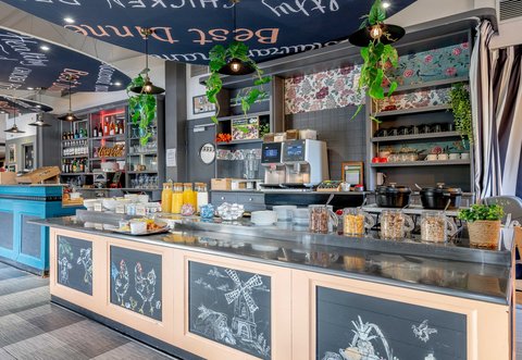 Hotel Bordeaux Merignac Cadera Aeroport Breakfast Buffet