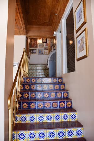 thumbnail: Staircase
