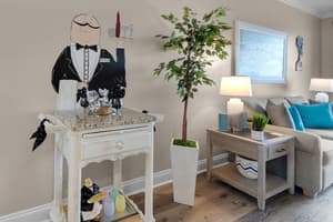thumbnail: Interior