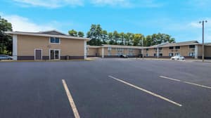 thumbnail: Exterior
