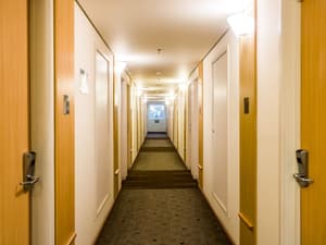 thumbnail: Hallway