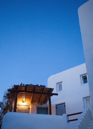 thumbnail: Exterior
