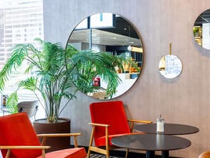 thumbnail: Restaurant