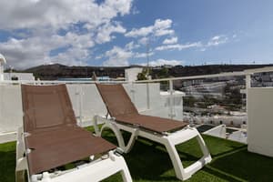 thumbnail: Outdoor pool