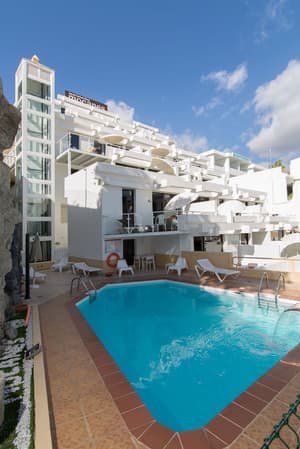 thumbnail: Terrace/patio