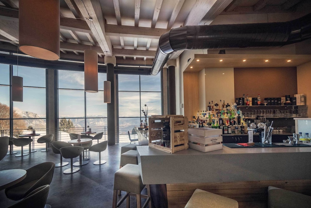 Restaurant-cafeteria