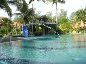 thumbnail: Pool