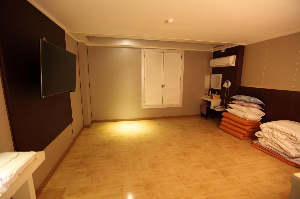ce8acdd19d9b85c65d5e0cd8a3657d00.jpg