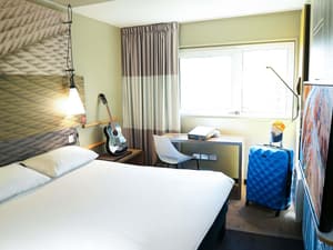 thumbnail: Room