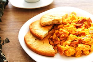 thumbnail: Breakfast buffet