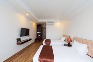 thumbnail: Room