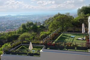 thumbnail: Terrace/patio