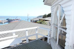 thumbnail: Balcony