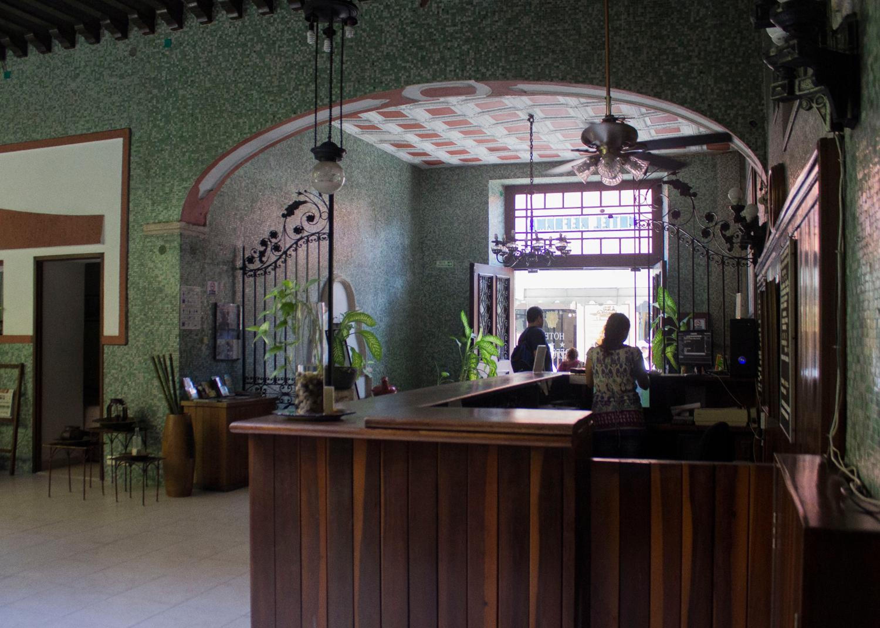 Restaurant-cafeteria