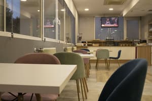 thumbnail: Coffee shop