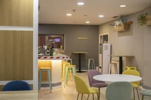 thumbnail: Coffee shop