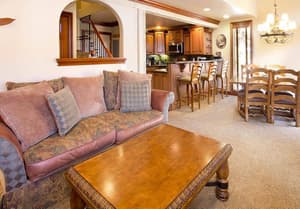 thumbnail: Living room