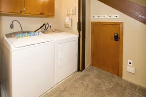 thumbnail: Laundry