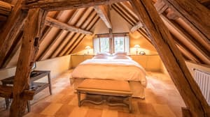 thumbnail: Room