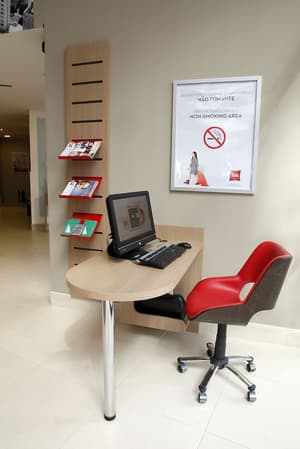 thumbnail: Business center