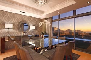 thumbnail: Dining room