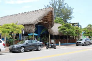 thumbnail: Exterior