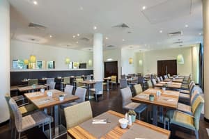 thumbnail: Restaurant
