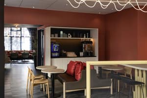 thumbnail: Breakfast area