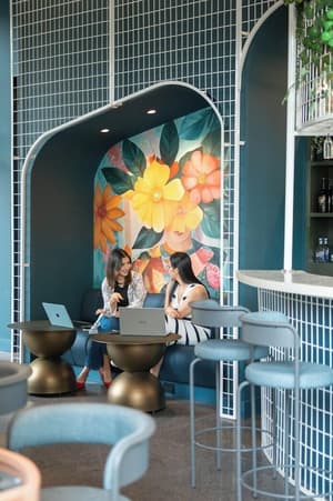thumbnail: Lobby sitting area