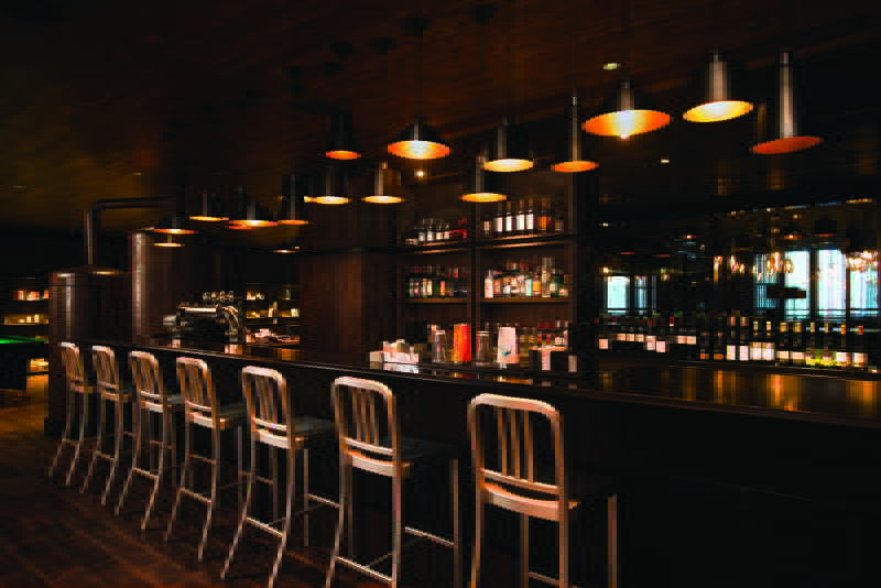 Bar