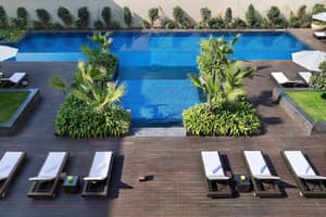 thumbnail: Pool