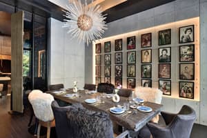 thumbnail: Restaurant