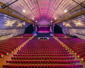 thumbnail: Theater show