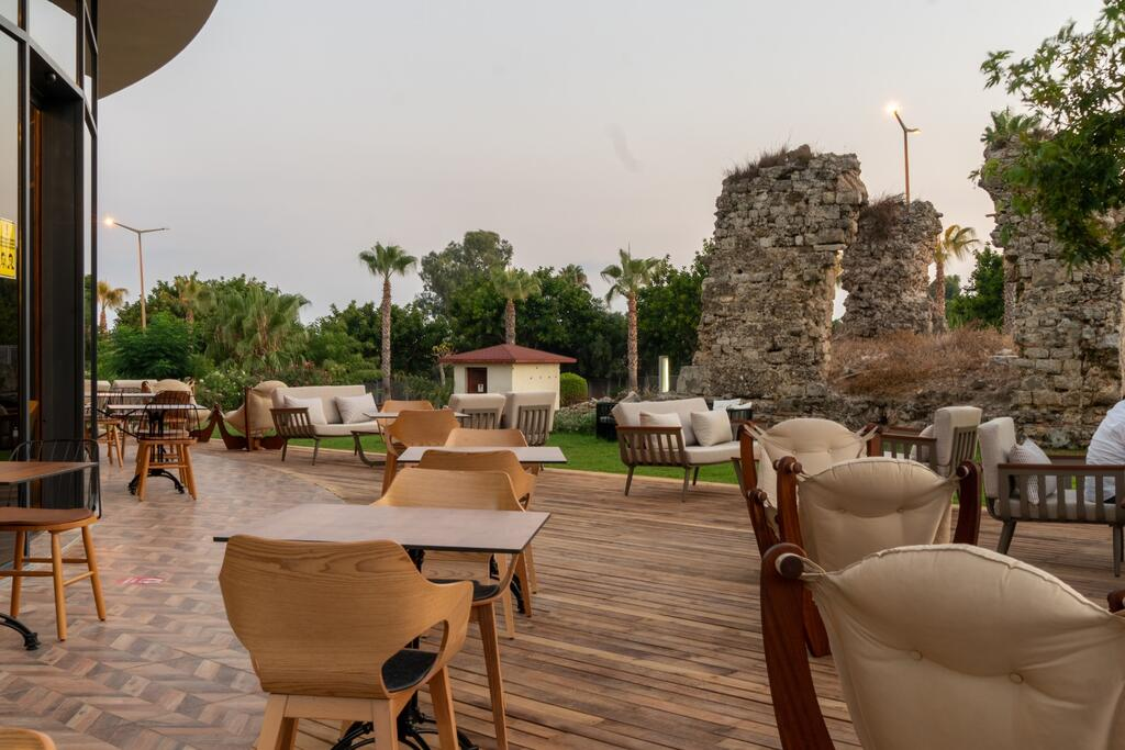 Amenities and Services