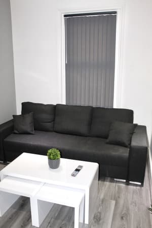 thumbnail: Lounge