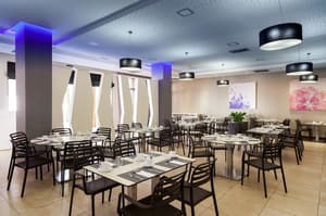 thumbnail: Restaurant