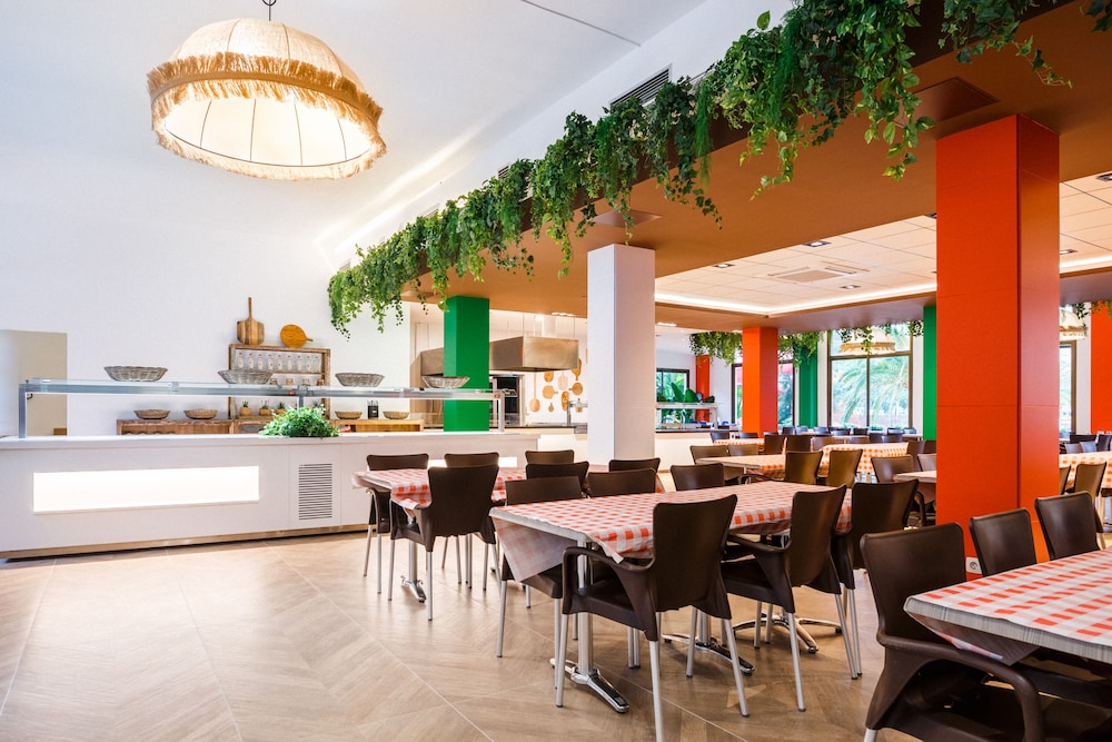 Restaurant-cafeteria