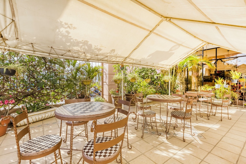 Restaurant-cafeteria