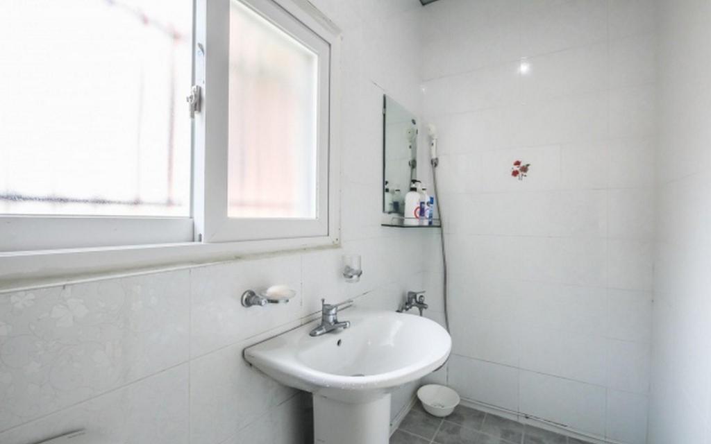 e152c008edb2e60309744f89a1b88115.jpg