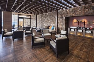 thumbnail: Lobby lounge