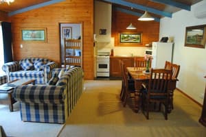 thumbnail: In-room dining
