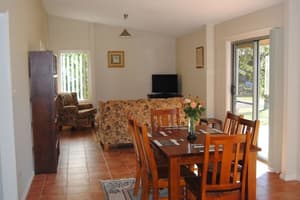 thumbnail: In-room dining