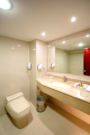 thumbnail: Bathroom