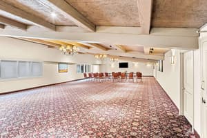 thumbnail: Ballroom