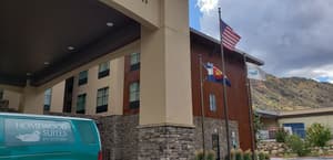 thumbnail: Exterior