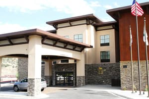 thumbnail: Property entrance