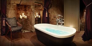 thumbnail: Deep soaking bathtub