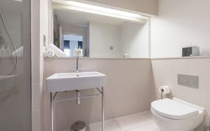 thumbnail: Bathroom