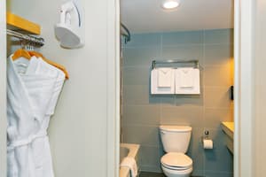 thumbnail: Bathroom